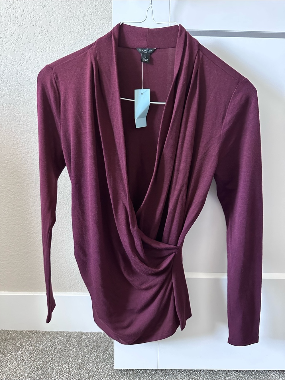 NWT Ann Taylor Petite Draped Wrap Top Burgundy Long Sleeve Small Petite S